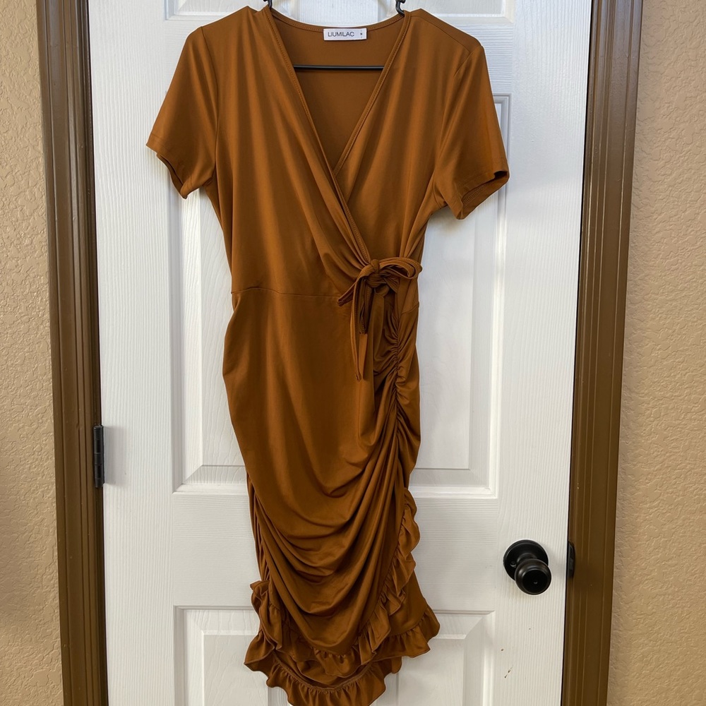 Tan bump, friendly dress